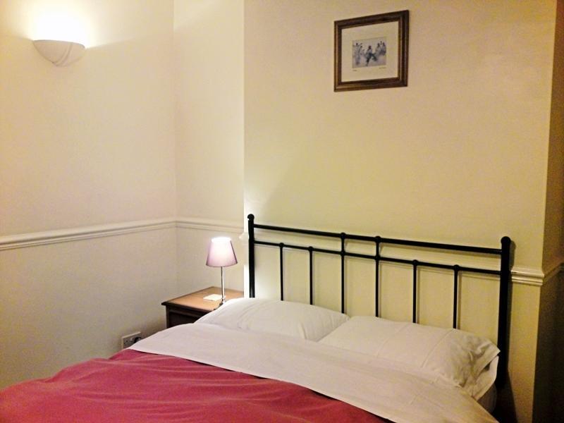 이슬리햄프셔 Crestwell House B&B 외부 사진